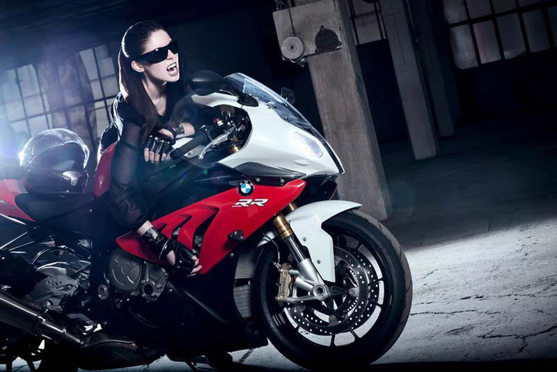 BMW S1000RR day ma mi trong bo anh do dang cung Ma ca rong - 2