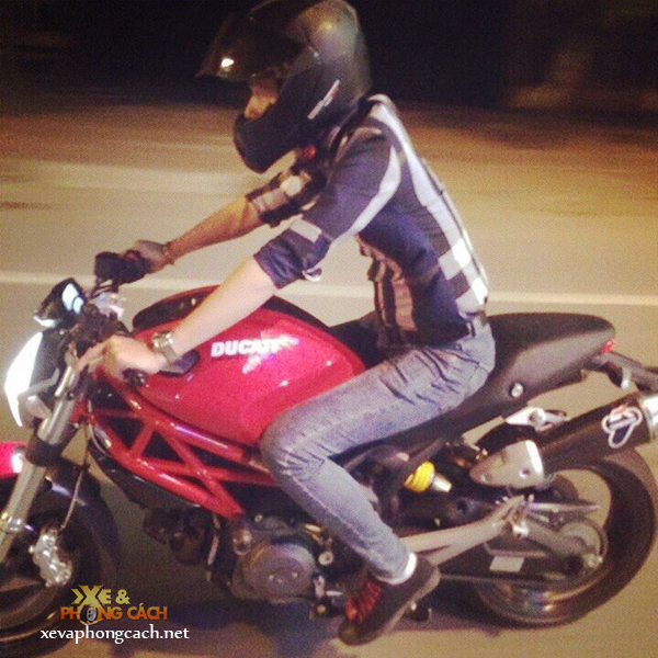 Cam nhan cua biker 8X ve nguoi tinh Ducati Monster 795 - 5