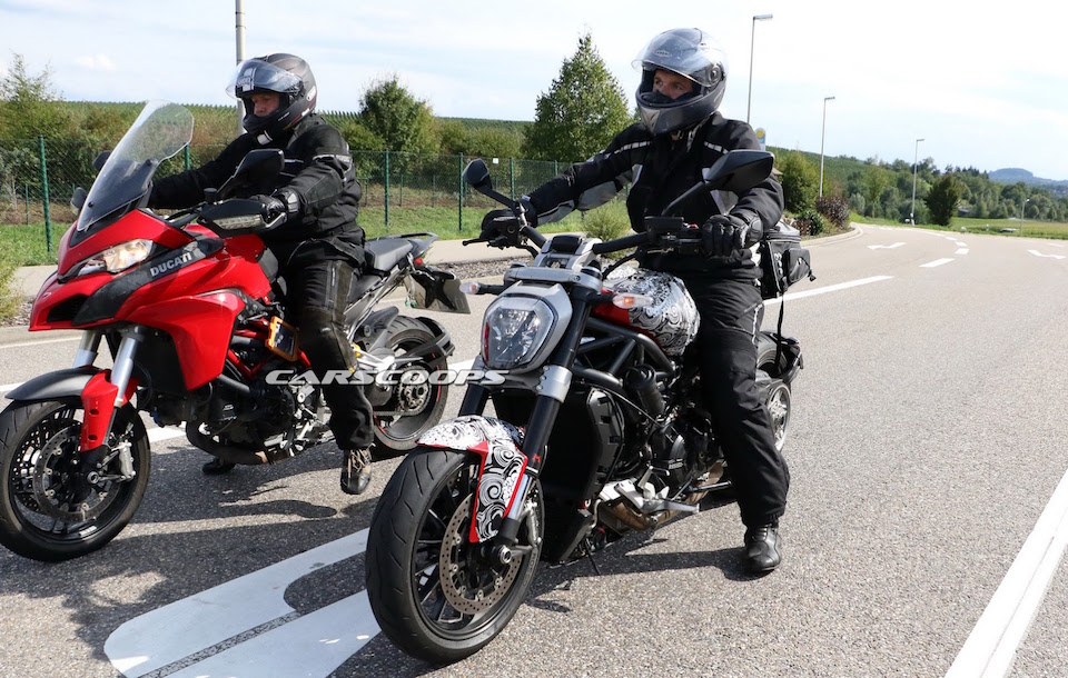 Can canh Ducati Diavel 2016 xuat hien tren duong chay thu - 2