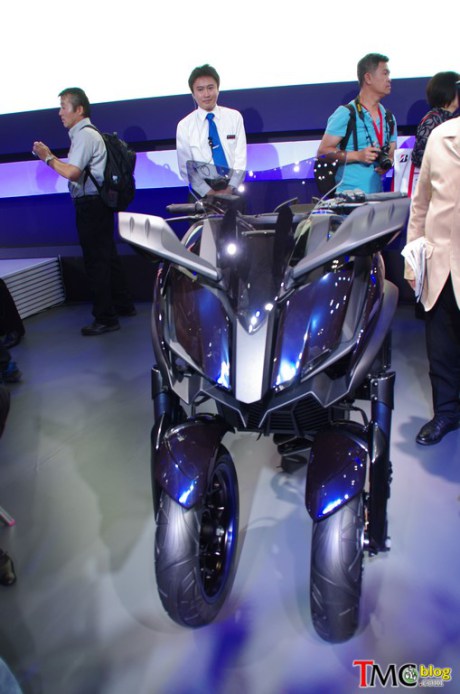 Can canh Yamaha MWT09 tai Tokyo Motor Show - 2