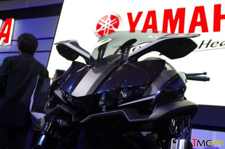 Can canh Yamaha MWT09 tai Tokyo Motor Show - 3