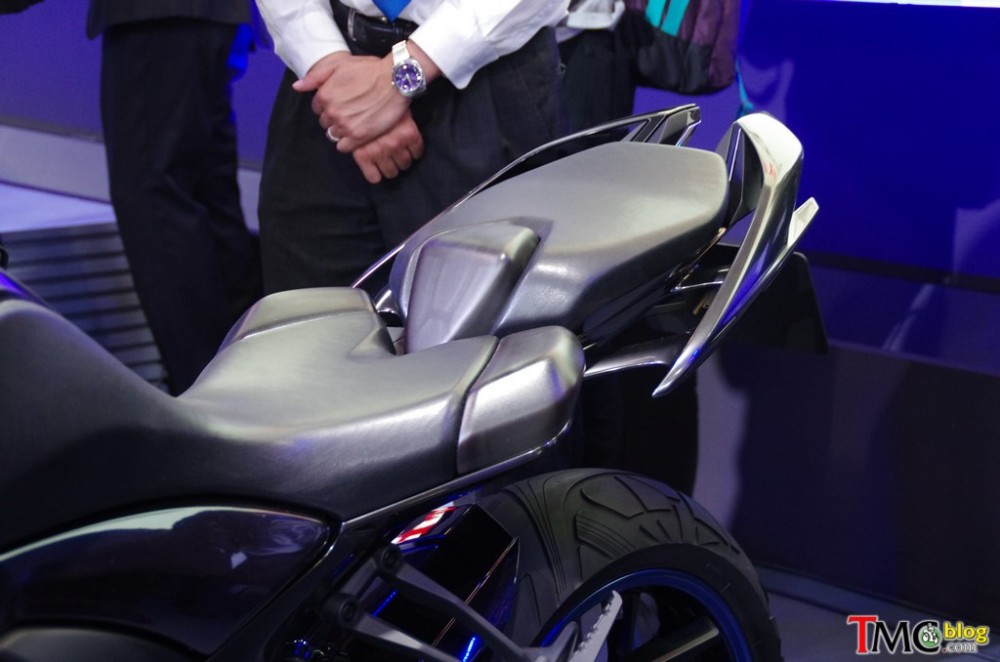 Can canh Yamaha MWT09 tai Tokyo Motor Show - 8