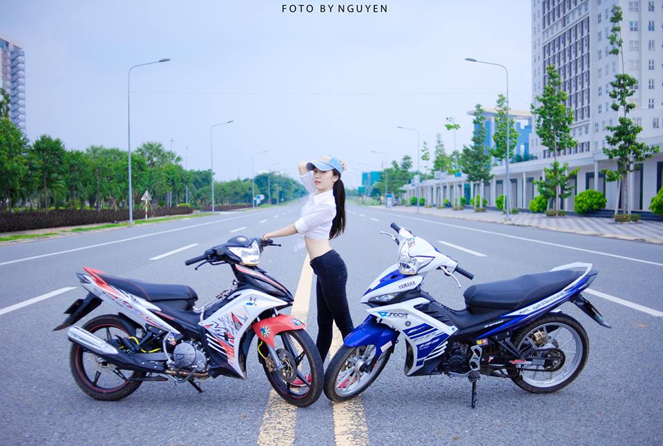Cap doi Yamaha Exciter 135 so dang cung biker Nu Binh Duong