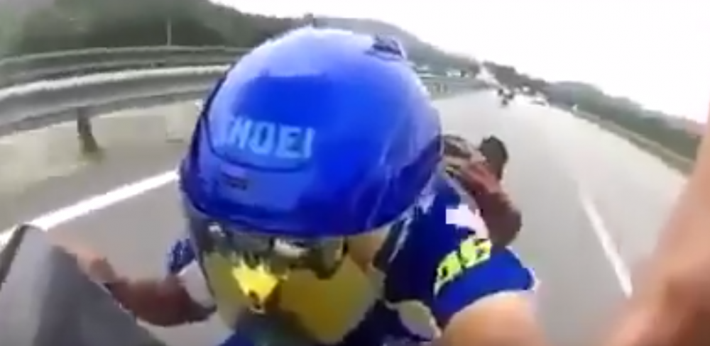 Clip Khi cac biker nuoc ban chay YaZ maxspeed