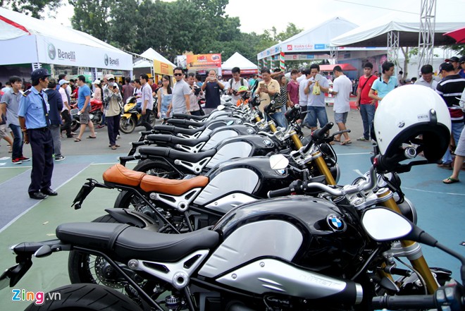 Dan moto BMW R NineT hoi tu ve Vietnam Motorbike Festival 2015 - 3