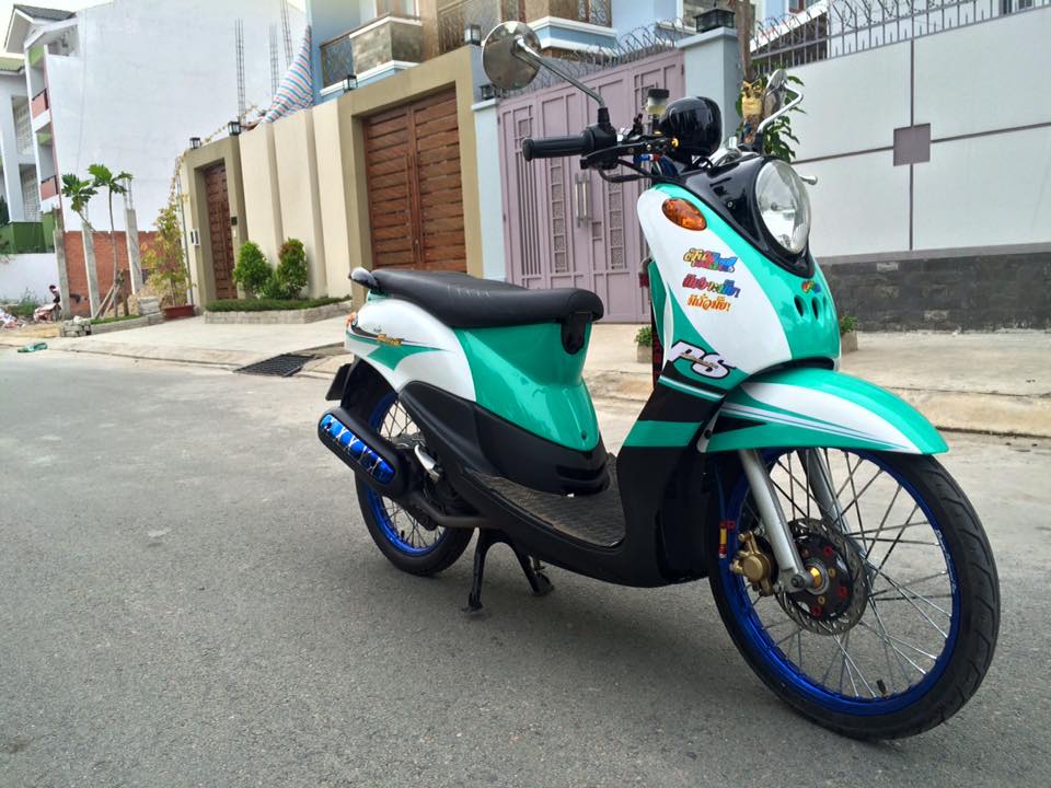 Yamaha Fino Sporty mới mua nên trang bị đồ chơi xe máy nào