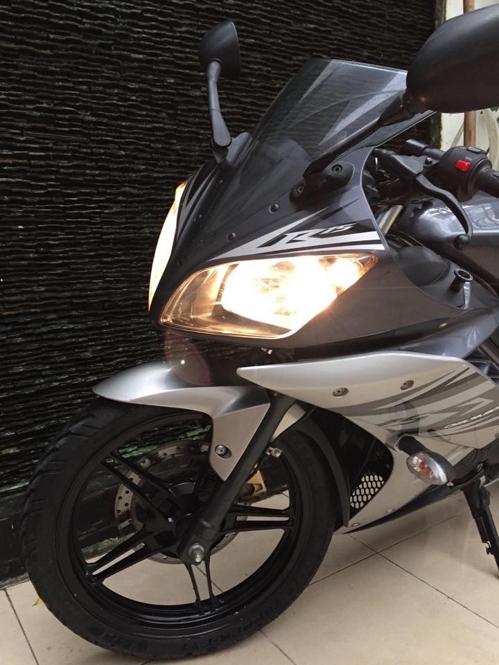 Yamaha YZf R15 V2 150cc 2015 bs 93  33403 bán 28tr5