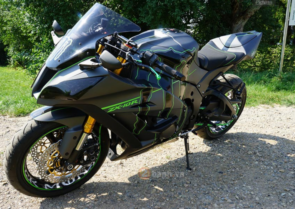 An tuong voi Kawasaki Ninja ZX10R do phong cach Monster - 2