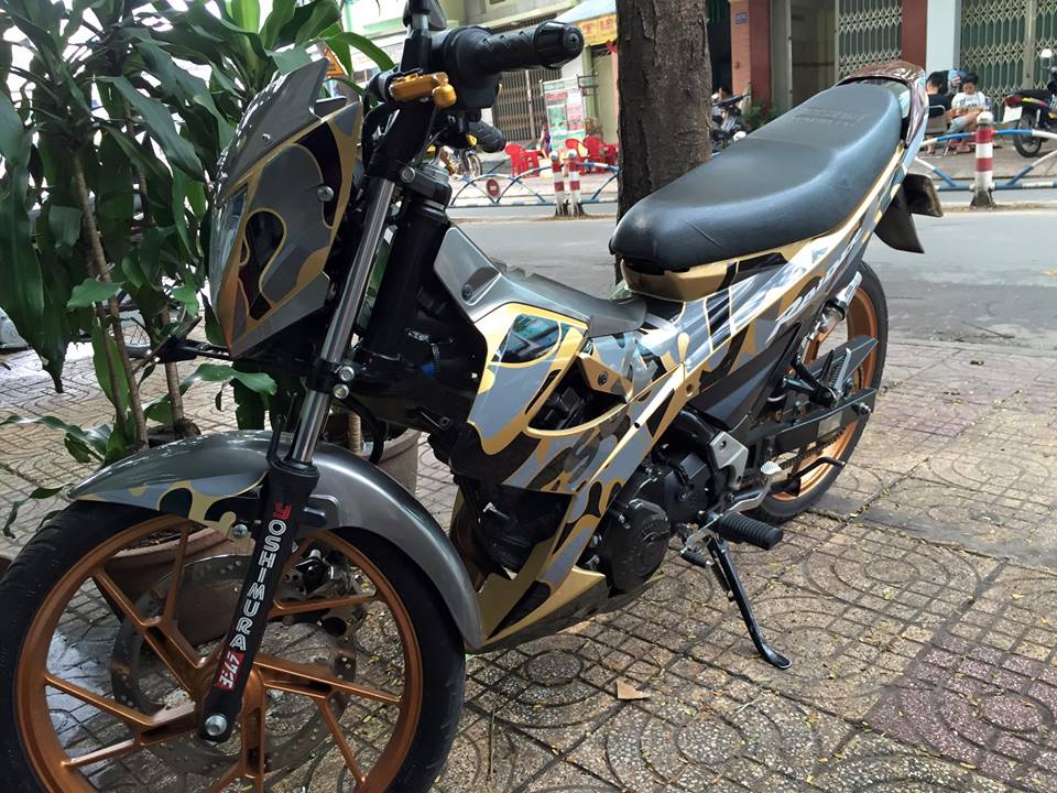 Suzuki Raider do doc dao theo phong cach Camo - 5