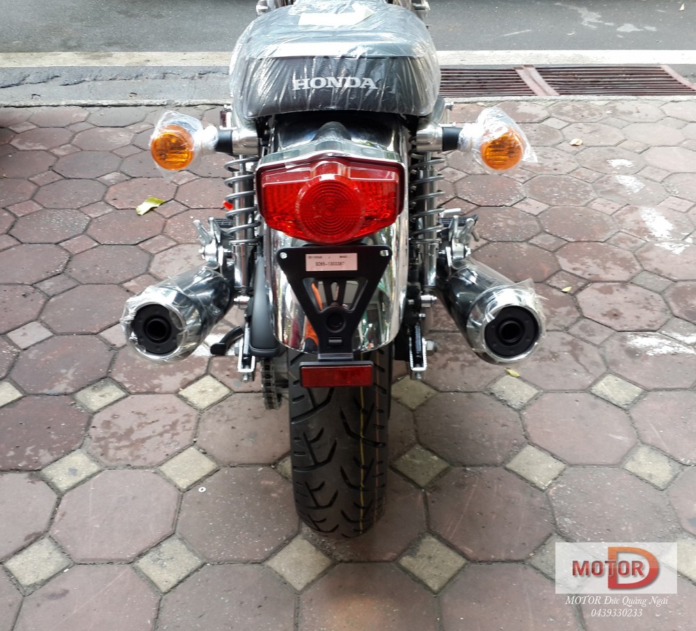 UU DAI CHAN DONG CHUA BAO GIO CO voi Honda CB1100 - 9