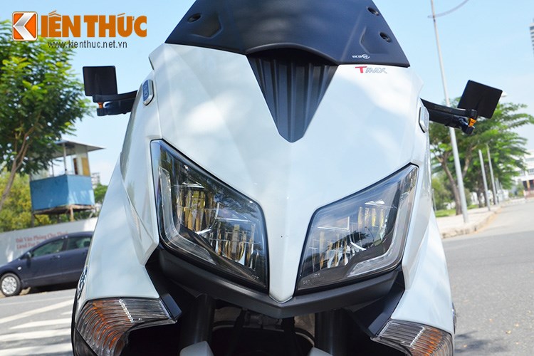 Can canh Yamaha TMax 2015 gia 500 trieu dong tai Viet Nam - 3