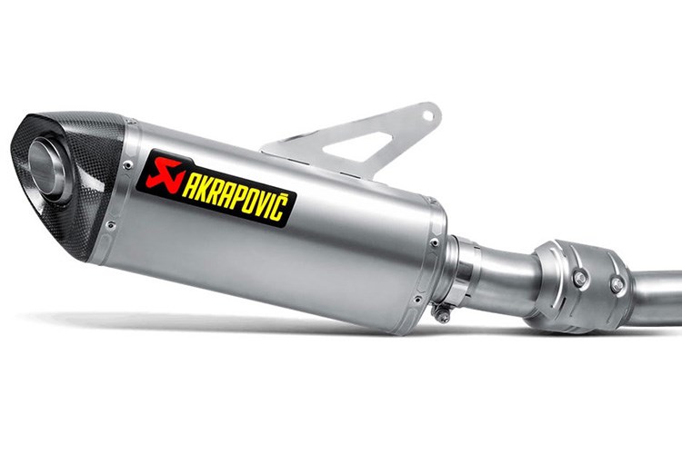 Chi tiet po Akrapovic Titanium moi danh cho Ducati Multistrada 1200 - 9