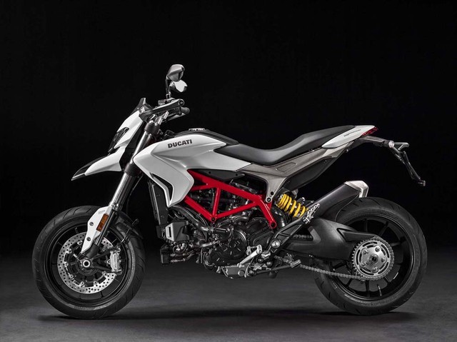 Ducati ra mat bo 3 Hypermotard 939 Hypermotard SP 939 va Hyperstrada 939 - 4