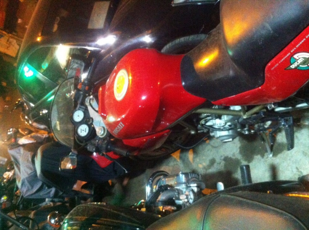 Ducati Super Sport 900cc BMW Ural m67 650cc hang kich doc