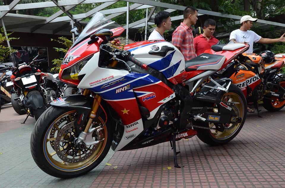 Honda CBR1000RR do sieu khung voi phien ban HNT Racing tai Viet Nam - 2