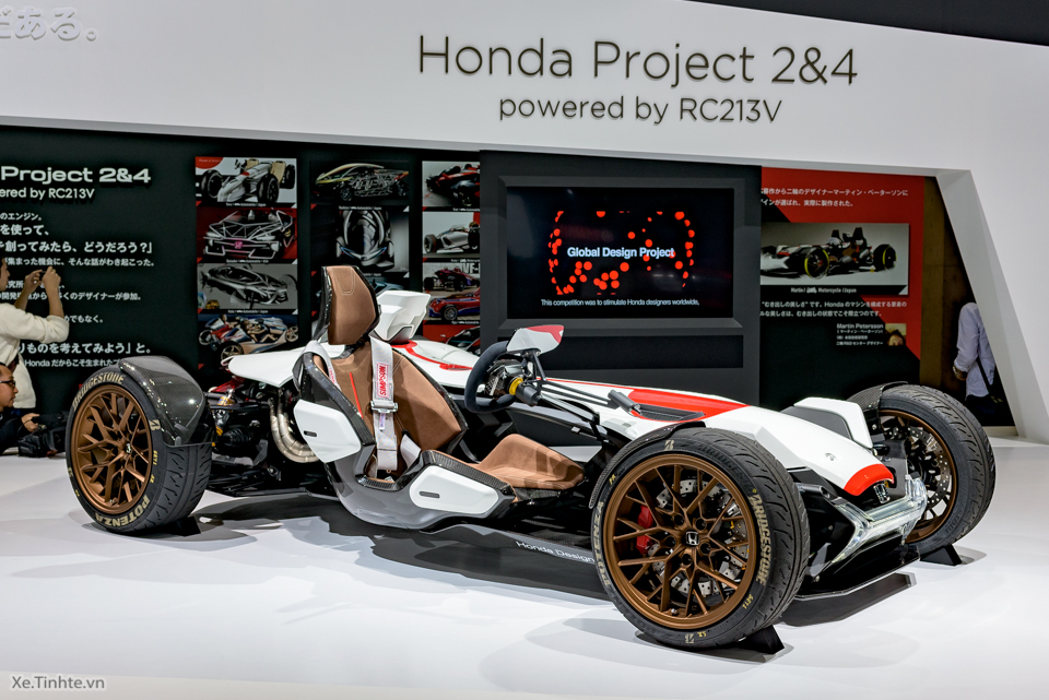 Honda Project 24 xe dua 4 banh voi dong co cua sieu mo to RC213V