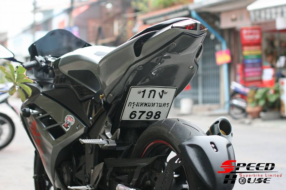 Kawasaki Ninja 300 do doc dao voi dan duoi tu Ducati 848 - 3