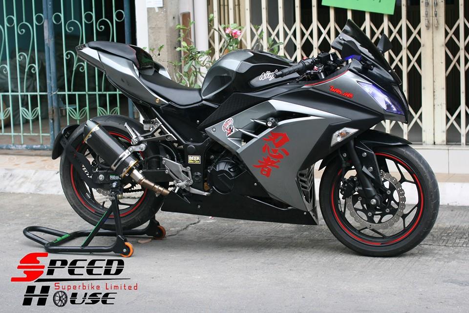 Kawasaki Ninja 300 do doc dao voi dan duoi tu Ducati 848 - 7