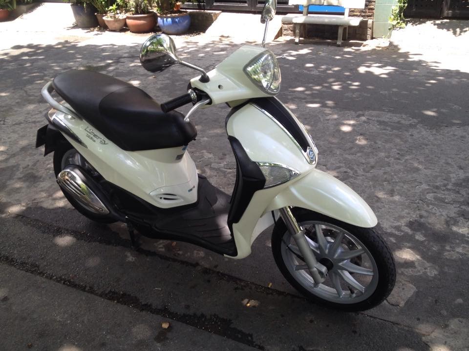 Piagio Liberty iE 125 mau trang doi 2011 xe dep bstp chinh chu - 5