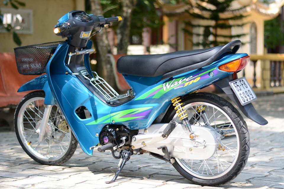 Honda Wave 110 Thái Lan độ kiểng của dân chơi Việt