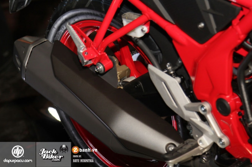 Can canh Honda CB150R StreetFire phien ban dac biet gia khoang 42 trieu dong - 11