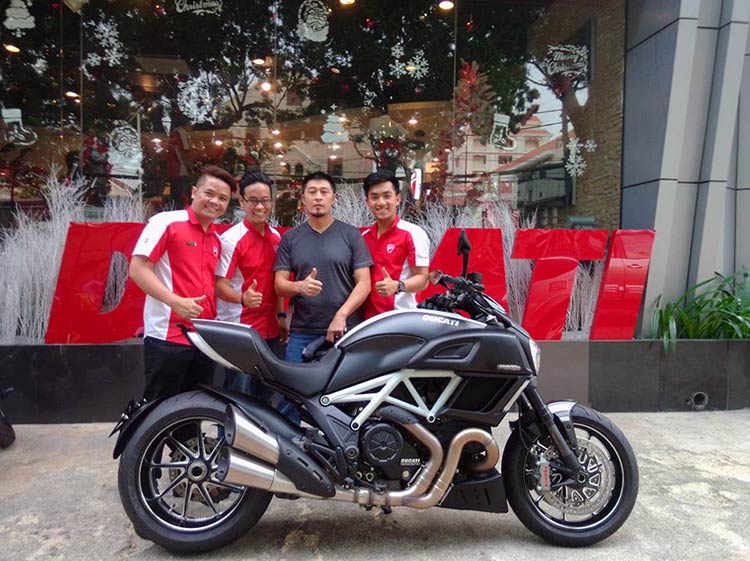 Ducati Diavel 2015 moi tau cua dao dien Charlie Nguyen - 2