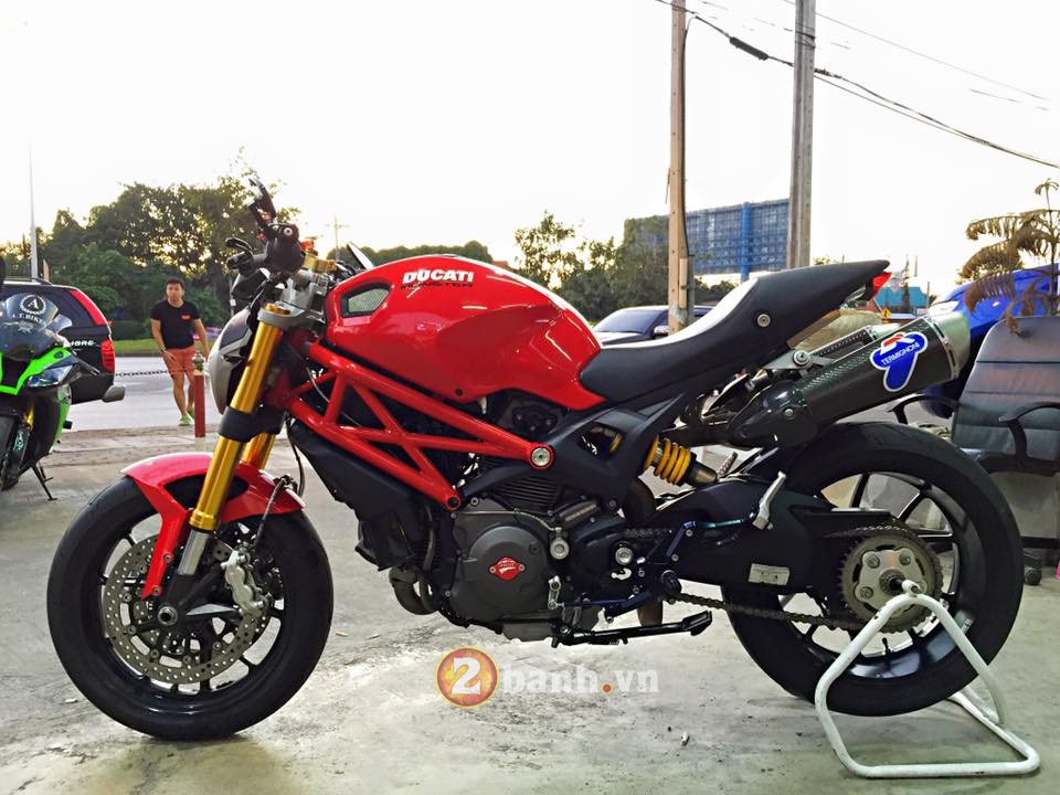 Ducati Monster 796 do nhe nhang khoe dang tai Thai Lan