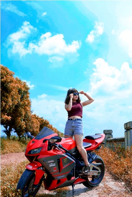 Hot Girl Tuyen Quang do dang cung Honda CBR600RR 2008 - 6