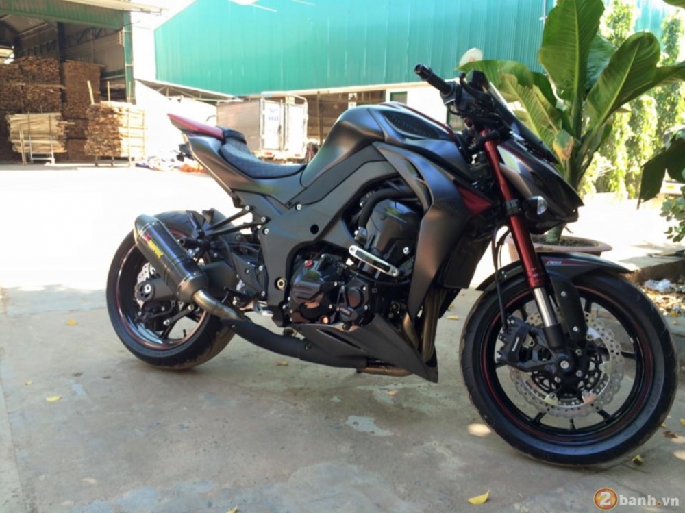 Kawasaki Z1000 2016 do nhieu do choi khung cua biker Dong Nai - 5