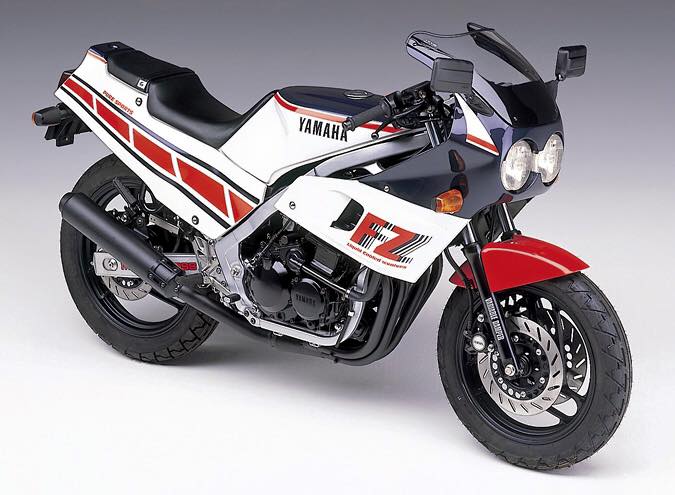 Xe co Yamaha FZ400R do thanh Ducati 1098 day doc dao tai Viet Nam - 2