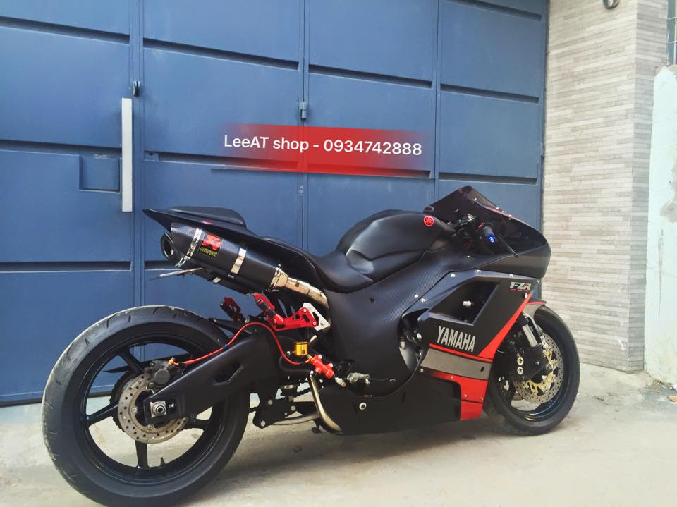 Xe co Yamaha FZ400R do thanh Ducati 1098 day doc dao tai Viet Nam - 7