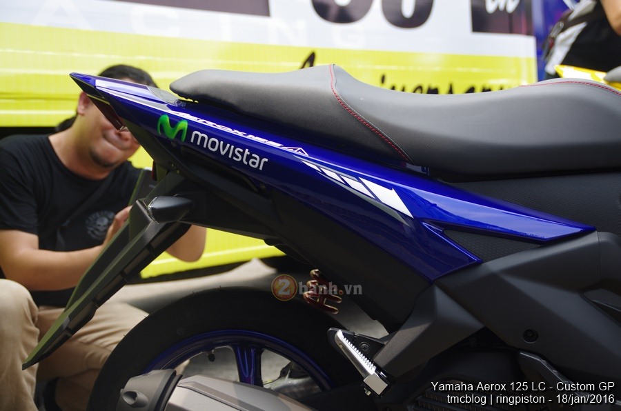 Can canh Yamaha Aerox 125 Movistar 2016 - 6