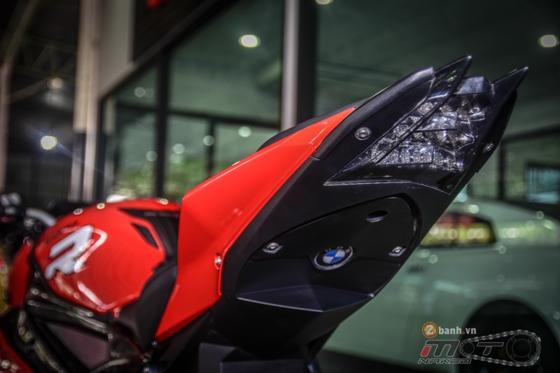 Chiem nguong chi tiet chiec BMW S1000R do cuc chat - 20