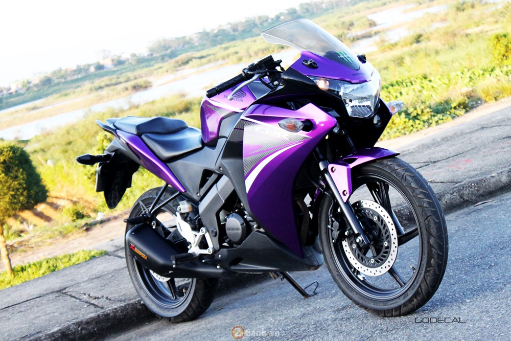 Honda CBR150 phien ban Candy Violet - 8