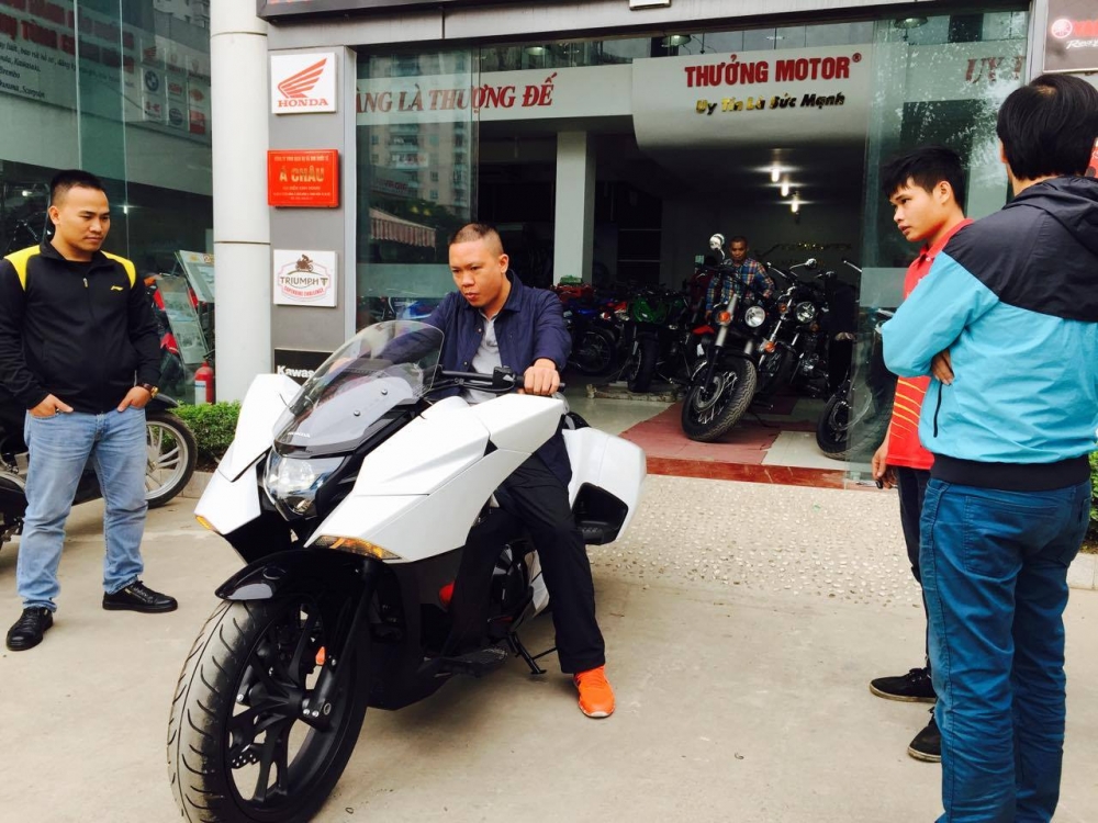 Honda NM 0402 ABS 2015 Phi thuyen khong gian tai Thuong Motor - 2