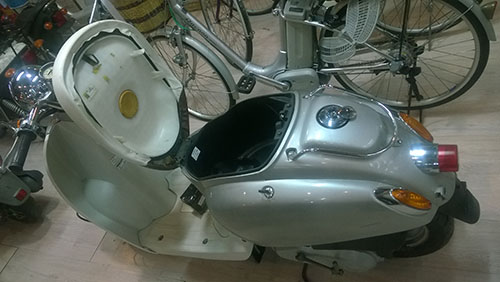 LO HANG XE MAY HONDA SCOOPY VA CREA MOI VE - 7