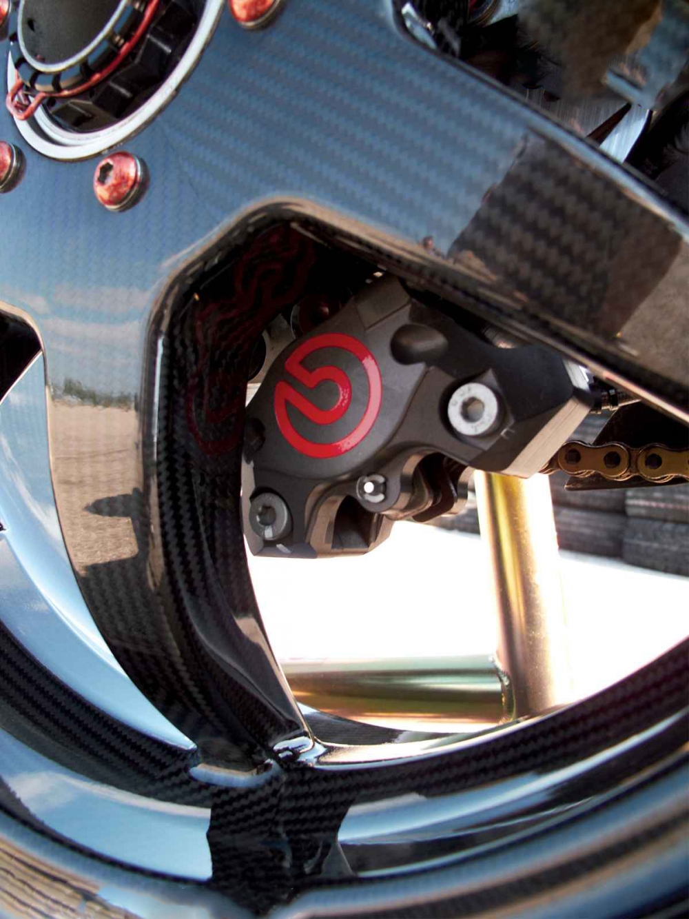 Ducati 1098 phien ban do full carbon - 4