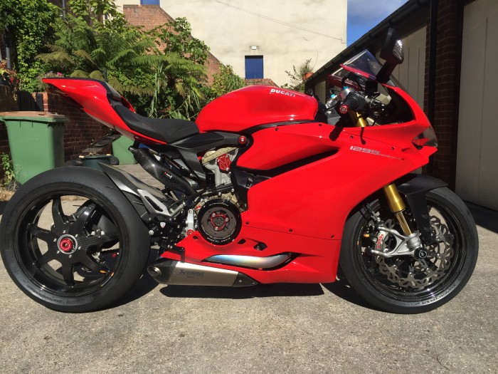 Ducati 1299 Panigale voi ban do khung nhat hien nay - 8