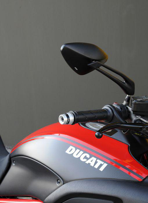 Ducati Diavel con quy du lanh lung nhung day me hoac - 2