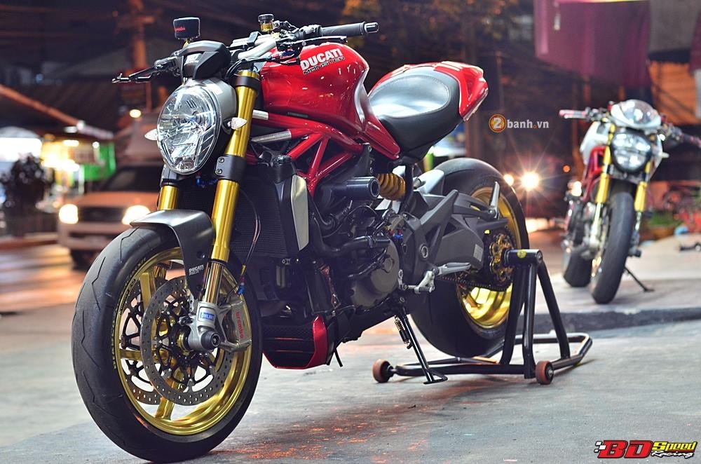Ducati Monster 1200S do phong cach cung ve ngoai day an tuong - 6