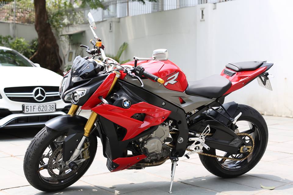 BMW S1000R chiec xe chi dung de di cafe - 16