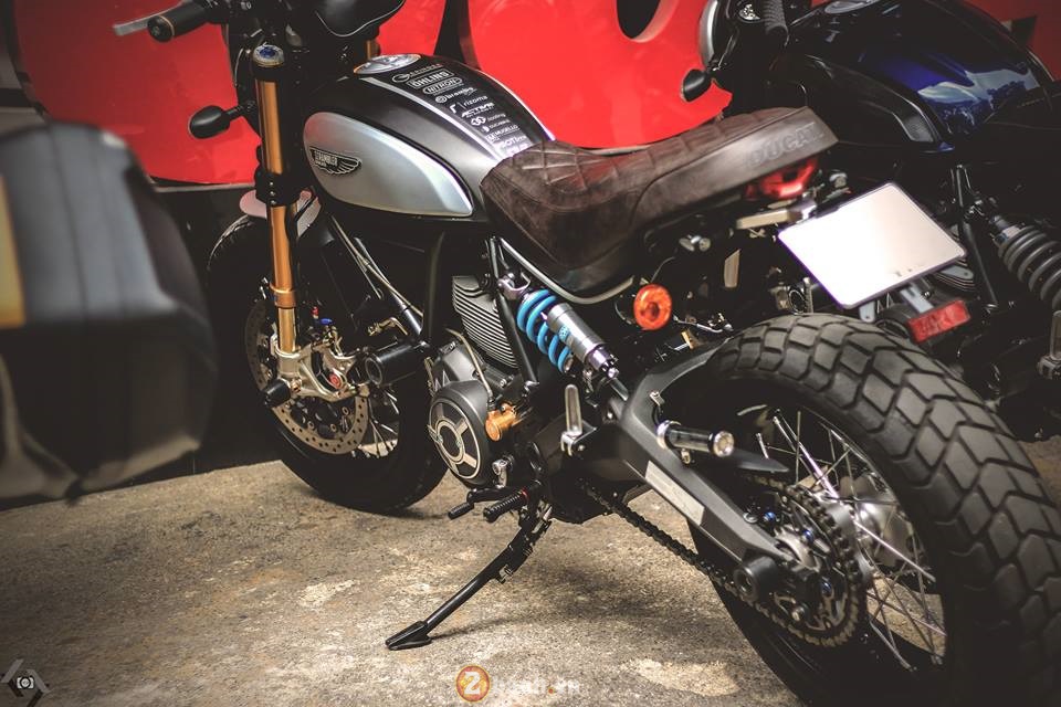Ducati Scrambler do sieu khung cua mot biker Ha Thanh - 15