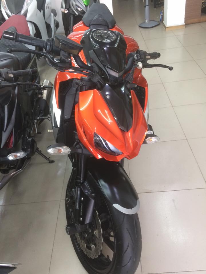 Moto ken Xe can tien em Kawasaki Z1000 2014 xam cam xe luot nhu thung