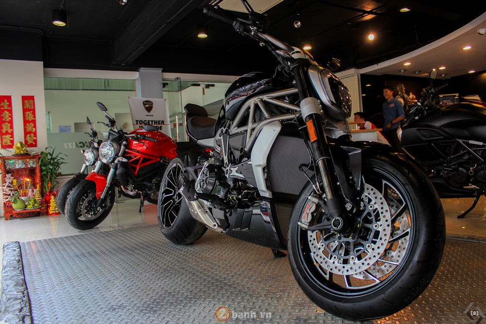 Quai thu Ducati XDiavel 2016 ban S dau tien tai Sai Gon - 2