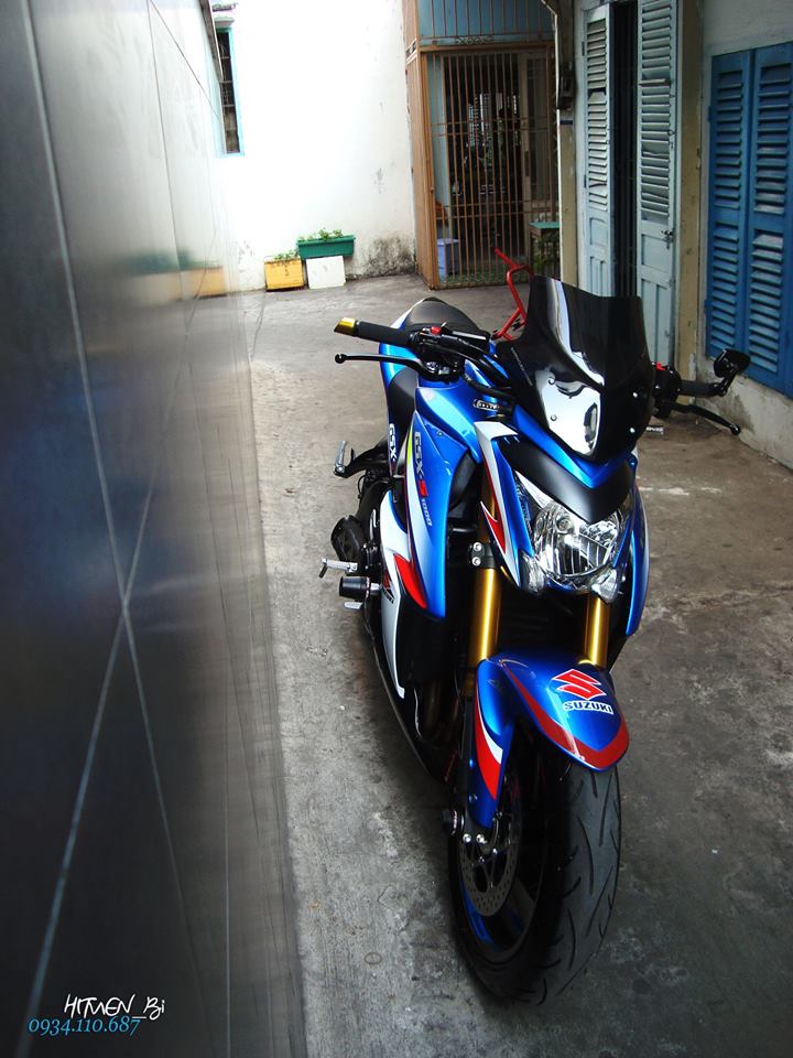 Suzuki GSXS1000 voi ve ngoai day phong cach tai Sai Gon - 3