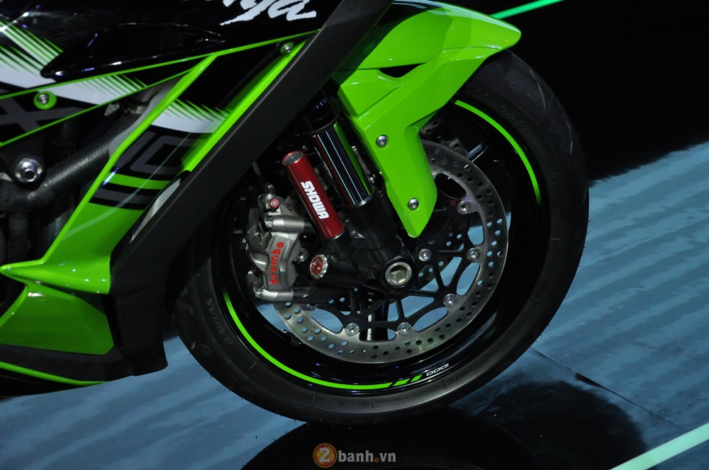 Chiem nguong chi tiet Kawasaki ZX10R 2016 tai Sai Thanh - 2