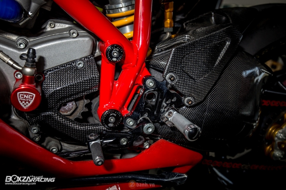 Ducati 1098R phien ban gioi han Troy Bayliss do sieu khung tu JC Superbike - 22