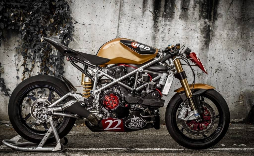 Ducati 1198 do phong cach Cafe Racer cuc chat - 2