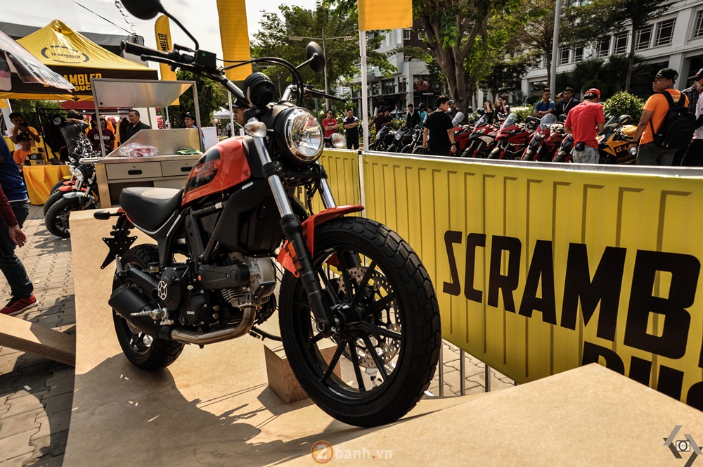 Ducati Scrambler noi bat day phong cach tai Viet Nam Motorcycle Show 2016 - 6