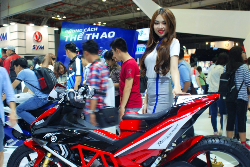 Nhung bong hong xinh dep tai Trien lam Vietnam Motorcycle Show 2016 - 14